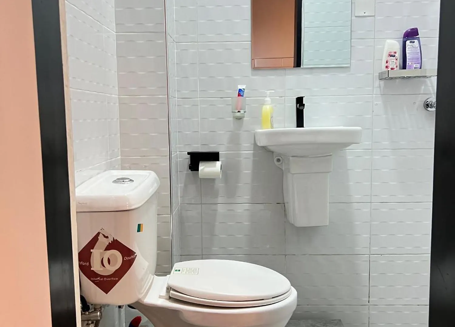 C&C Studio Apartments كامبالا